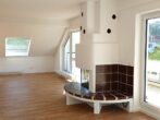 Kamin - Erstbezug nach Renovierung – Helles, großzügiges Wohnen mit Kamin & drei Balkonen!