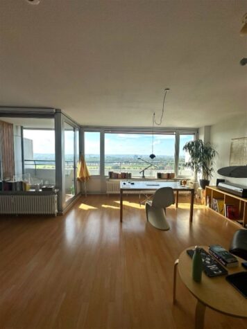 Attraktive 1,5 Zimmer Wohnung mit Fernblick in Stuttgart-Asemwald!, 70599 Stuttgart, Etagenwohnung