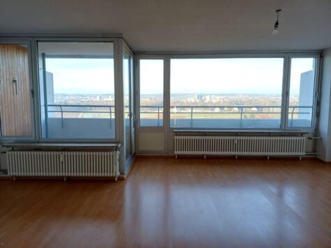 Attraktive 1,5 Zimmer Wohnung mit Fernblick in Stuttgart-Asemwald!, 70599 Stuttgart, Etagenwohnung